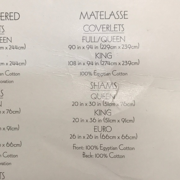 LUXURY HOTEL COVERLET-NEW - Picture 6 of 6